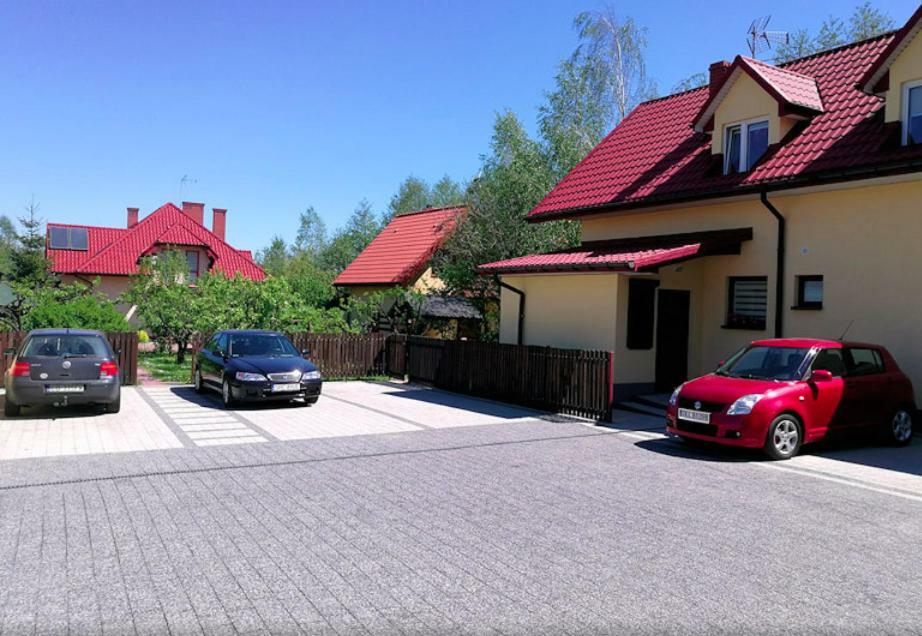Agroturystyka Zrodelko ชเวียนตา คาตาร์ซินา ภายนอก รูปภาพ